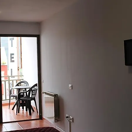 El Pino Ξενοδοχείο